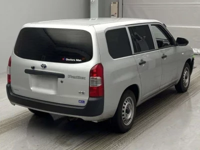 Toyota PROBOX  с аукциона в Японии