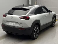 Mazda MX-30 лот № 12607 оценка 5  с аукциона в Японии 1