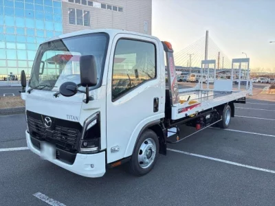 Mazda TITAN  с аукциона в Японии