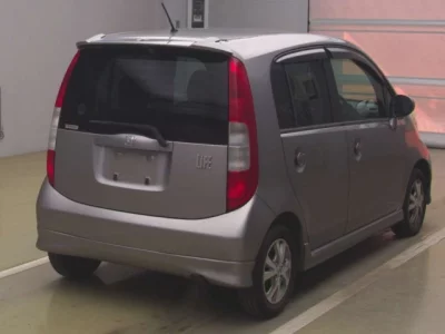 Honda LIFE  с аукциона в Японии