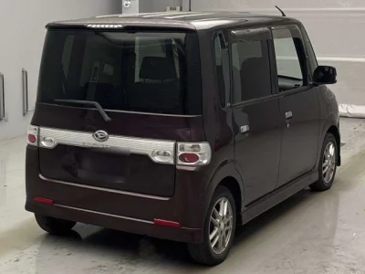 Daihatsu TANTO  с аукциона в Японии