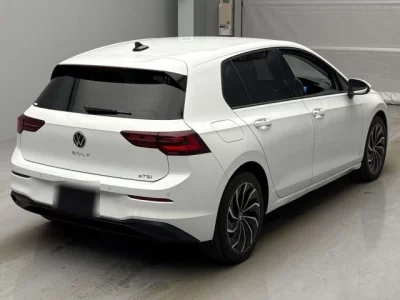 Volkswagen GOLF  с аукциона в Японии