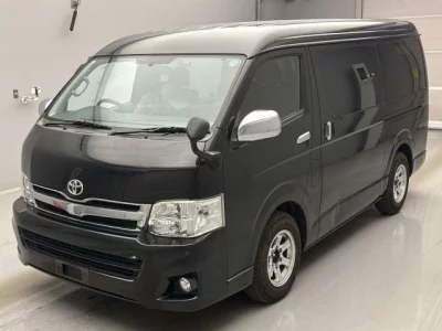 Toyota HIACE VAN  с аукциона в Японии