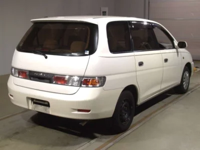 Toyota GAIA  с аукциона в Японии