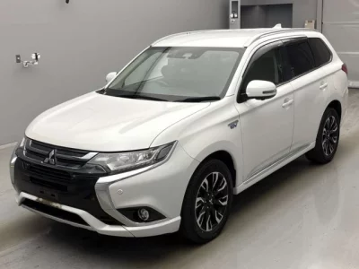 Mitsubishi OUTLANDER PHEV
