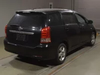 Toyota WISH лот № 4139 оценка 3.5  с аукциона в Японии 1