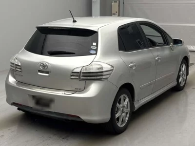 Toyota BLADE