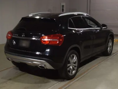 Mercedes-Benz GLA CLASS