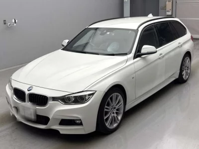 BMW 3-Series  с аукциона в Японии