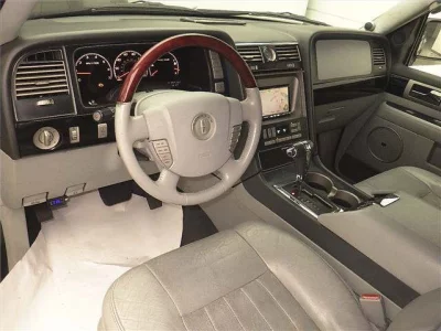 Ford LINCOLN NAVIGATOR