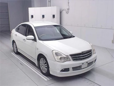 Nissan SYLPHY  с аукциона в Японии