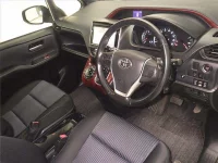 Toyota NOAH лот № 10002 оценка R  с аукциона в Японии 2