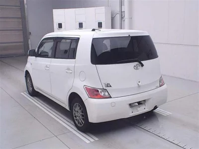 Toyota BB