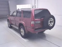 Toyota HILUX SURF лот № 8069 оценка R  с аукциона в Японии 1