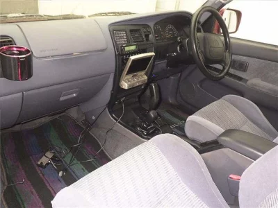 Toyota HILUX SURF  с аукциона в Японии