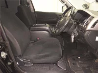 Toyota HIACE VAN лот № 2225 оценка 3.5  с аукциона в Японии 4