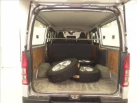 Toyota HIACE VAN лот № 2313 оценка 3.5  с аукциона в Японии 6