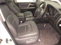 Toyota LAND CRUISER лот № 5075 оценка 4  с аукциона в Японии 4