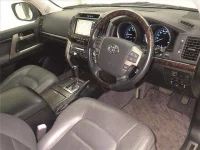 Toyota LAND CRUISER лот № 5075 оценка 4  с аукциона в Японии 2