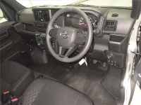 Toyota PIXIS VAN лот № 239 оценка 5  с аукциона в Японии 2