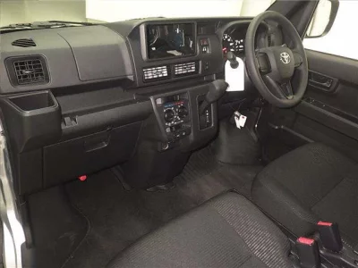 Toyota PIXIS VAN  с аукциона в Японии