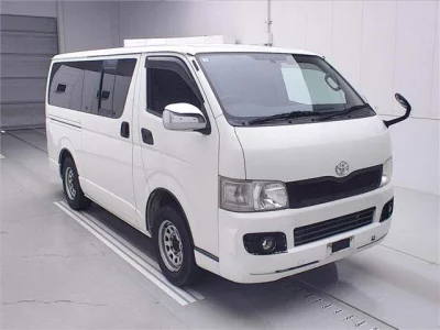 Toyota REGIUS ACE VAN