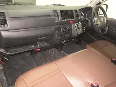 Toyota REGIUS ACE VAN