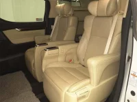 Toyota VELLFIRE лот № 5208 оценка 4  с аукциона в Японии 6