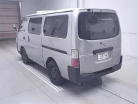 Nissan CARAVAN VAN лот № 70063 оценка R  с аукциона в Японии 1