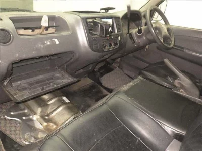 Nissan CARAVAN VAN  с аукциона в Японии