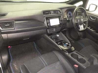 Nissan LEAF  с аукциона в Японии