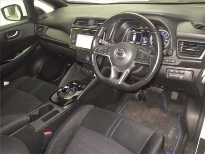 Nissan LEAF  с аукциона в Японии