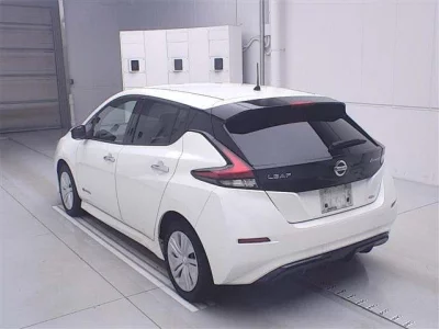 Nissan LEAF  с аукциона в Японии
