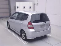 Honda FIT лот № 70045 оценка R  с аукциона в Японии 1