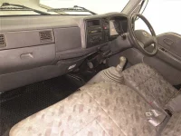 Mazda TITAN лот № 2398 оценка 3.5  с аукциона в Японии 3