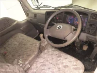 Mazda TITAN лот № 2398 оценка 3.5  с аукциона в Японии 2