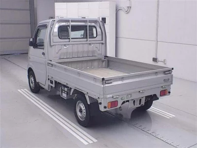 Suzuki CARRY TRUCK  с аукциона в Японии