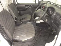 Suzuki CARRY TRUCK лот № 70143 оценка 3  с аукциона в Японии 4