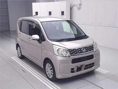 Daihatsu MOVE  с аукциона в Японии