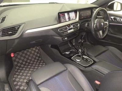 BMW 1-Series  с аукциона в Японии