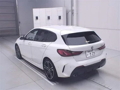 BMW 1-Series  с аукциона в Японии