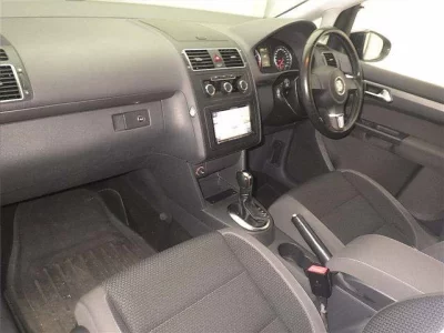 Volkswagen GOLF TOURAN  с аукциона в Японии