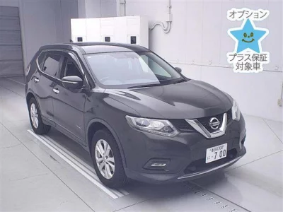 Nissan X-TRAIL