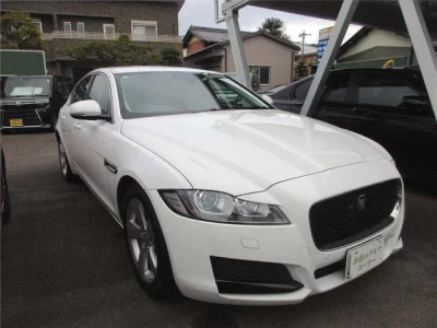Jaguar XF SERIES