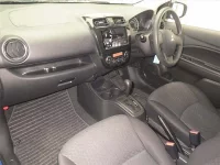 Mitsubishi MIRAGE лот № 30105 оценка 3.5  с аукциона в Японии 3