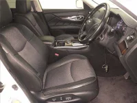 Nissan FUGA лот № 70298 оценка 4  с аукциона в Японии 4