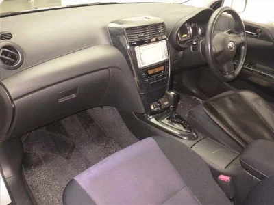 Toyota CALDINA  с аукциона в Японии