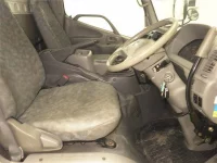 Toyota DYNA лот № 8423 оценка 3.5  с аукциона в Японии 4