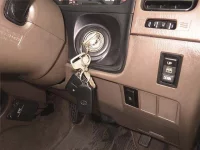 Toyota HILUX SURF лот № 8421 оценка 3.5  с аукциона в Японии 7