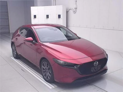 Mazda MAZDA3  с аукциона в Японии